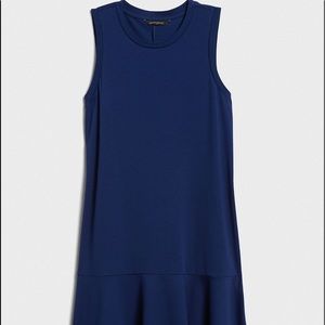 Knit swing shift dress